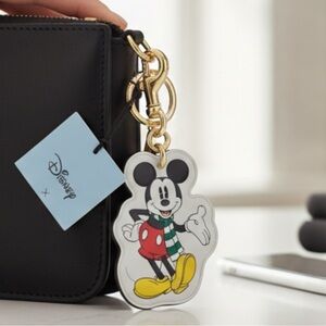 Coach NWT Disney Mickey Holiday Scarf Leather Keychain Bag Charm Hangtag